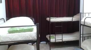 Гостиница Радикс Хостел Краснодар Спальное место на двухъярусной кровати в общем номере для мужчин-10